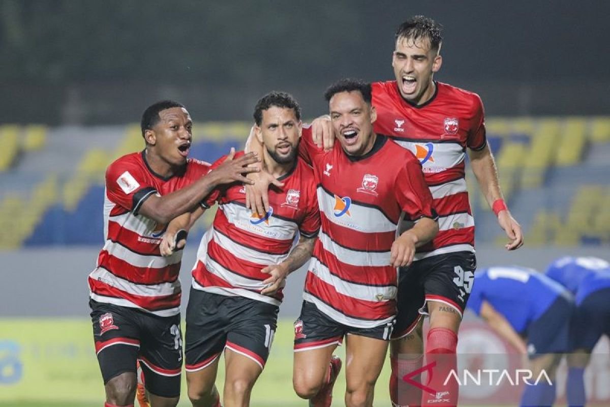 Semangat Tinggi Madura United Menyongsong Pertandingan Melawan PSIS Semarang