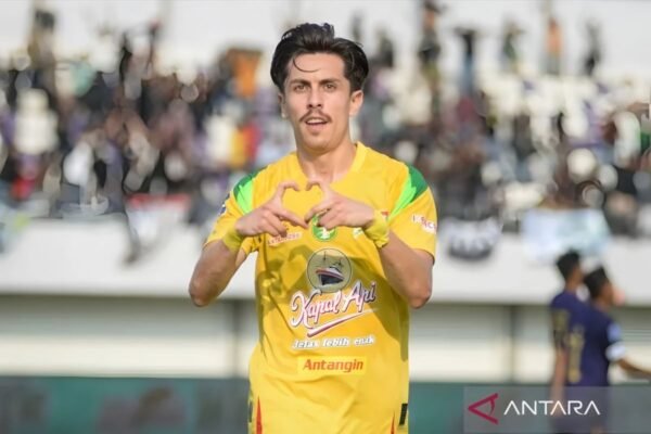 Persebaya Menunggu Keputusan Komite Disiplin Mengenai Sanksi untuk Rivera